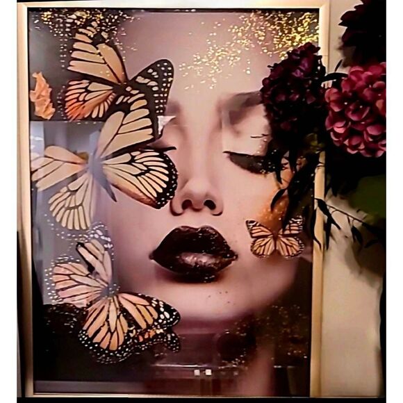 Oliver Gal Dutchess Of Butterflies Framed Wall Art